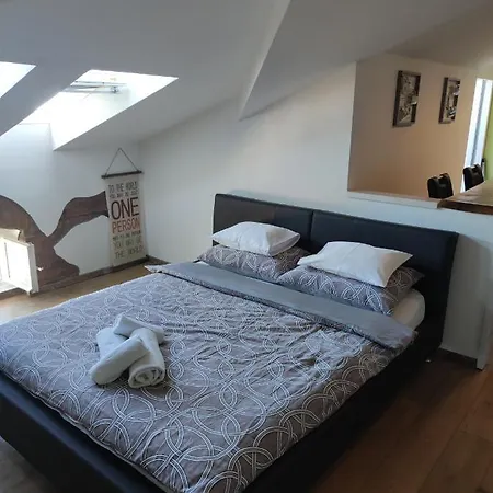 Apartament Anthea *