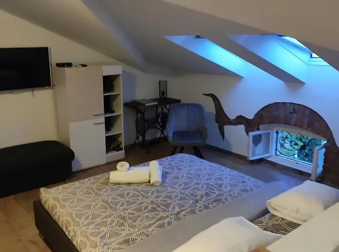 Anthea * אופטיה